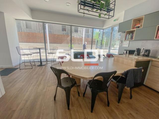 Bureaux A LOUER - LYON - 160 m²