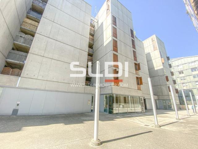 Bureaux A LOUER - LYON - 160 m²