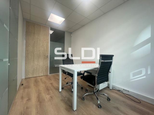 Bureaux A LOUER - LYON - 102 m²