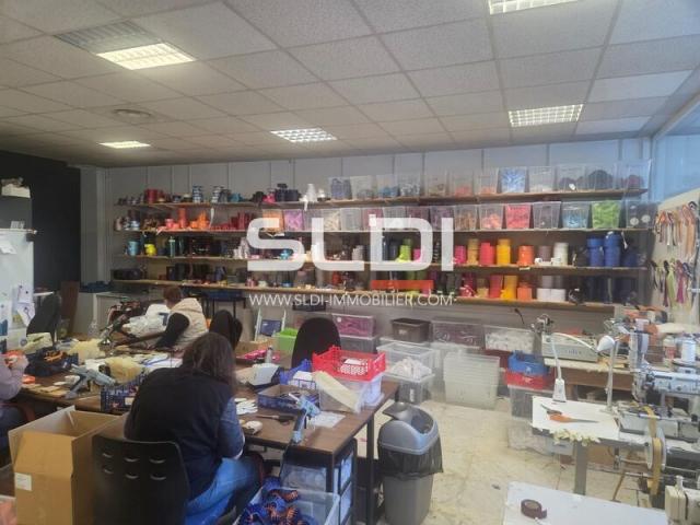 Commerces A LOUER - MACON - 373 m²
