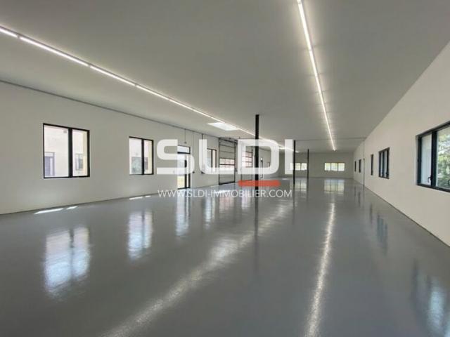 Locaux d'activités A LOUER - VENISSIEUX - 1 694 m²