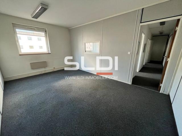 Bureaux A LOUER - LYON - 63 m²