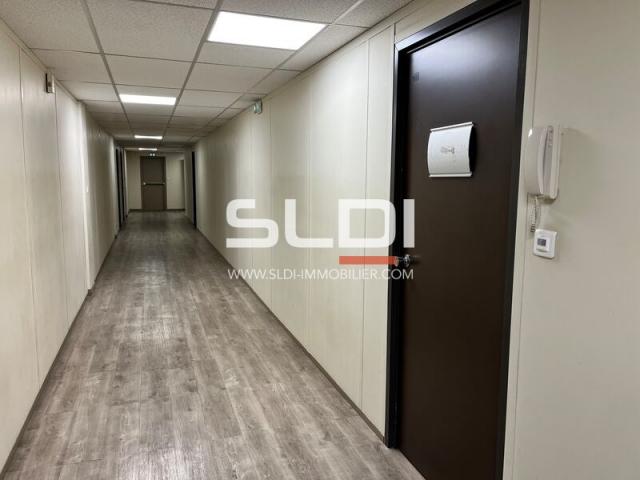Bureaux A LOUER - LYON - 63 m²