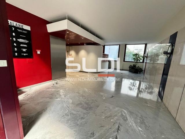 Bureaux A LOUER - LYON - 63 m²