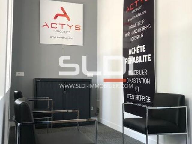 Bureaux A LOUER - LYON - 90 m²