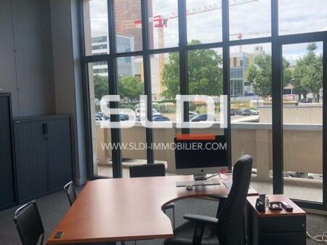 Bureaux A LOUER - LYON - 90 m²