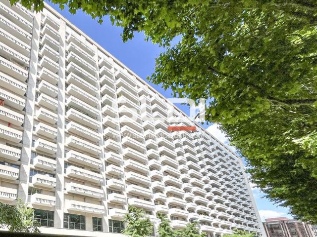 Bureaux A LOUER - LYON - 90 m²