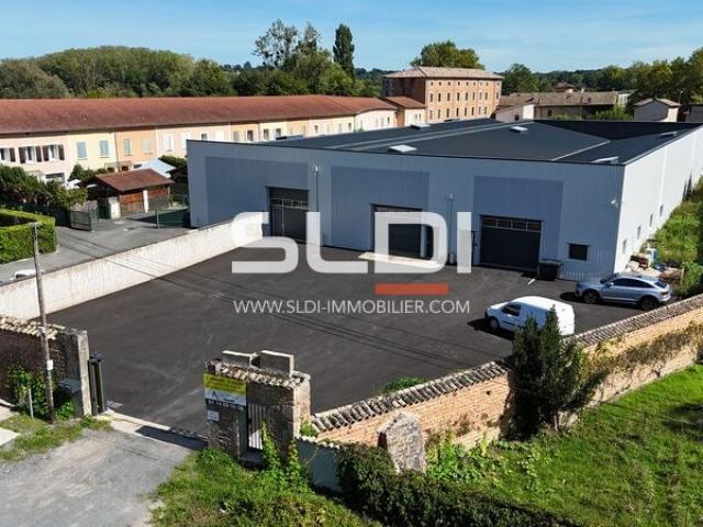 Locaux d'activités A VENDRE - Belleville-en-Beaujolais - 484 m²
