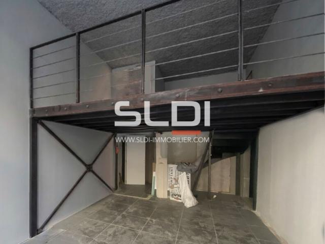 Commerces A LOUER - LYON - 44 m²