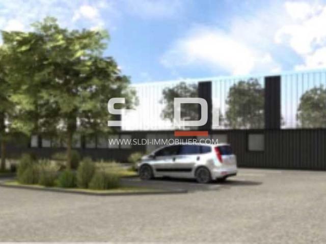 Locaux d'activités A VENDRE - BRON - 1 970 m²