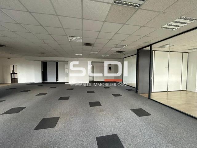 Bureaux A VENDRE - SAINT DIDIER AU MONT D'OR - 200 m²