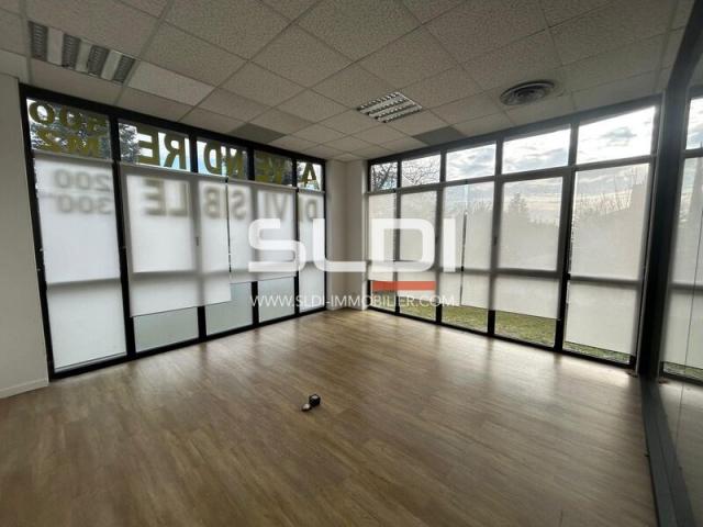 Bureaux A VENDRE - SAINT DIDIER AU MONT D'OR - 200 m²