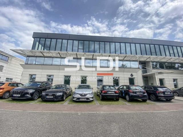 Bureaux A VENDRE - BRON - 139 m²
