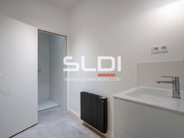 Bureaux A VENDRE OU A LOUER - LYON - 93 m²