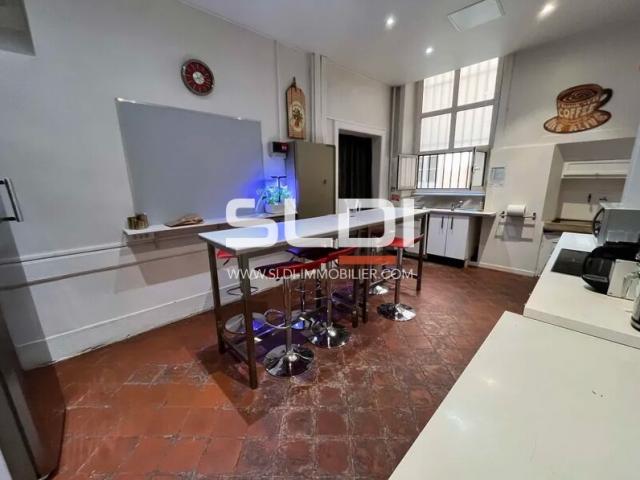 Bureaux A LOUER - LYON - 51 m²