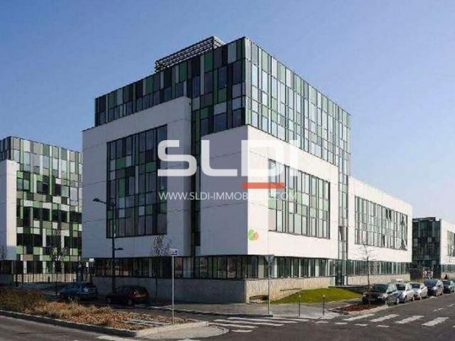 Bureaux A VENDRE OU A LOUER - LYON - 177 m²