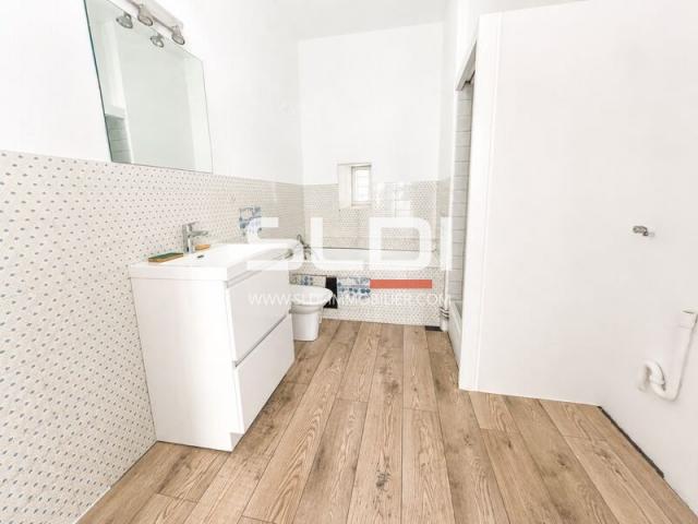 Bureaux A VENDRE OU A LOUER - LYON - 82 m²