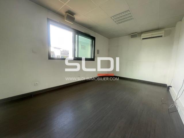 Bureaux A VENDRE - CRAPONNE - 60 m²