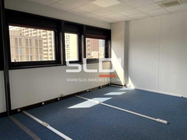 Bureaux A LOUER - LYON - 2 871 m²