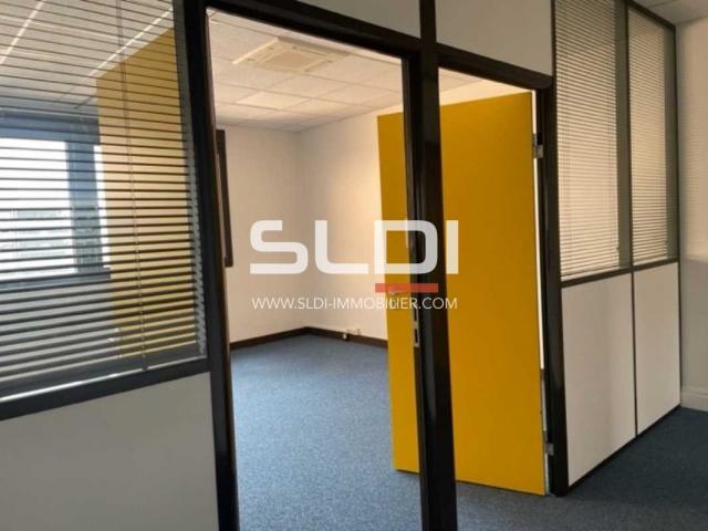 Bureaux A LOUER - LYON - 2 871 m²