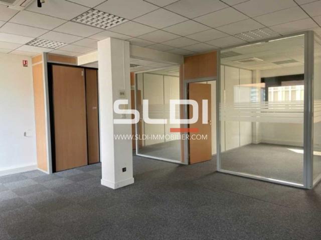 Bureaux A LOUER - LYON - 1 787 m²