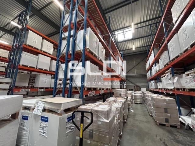 Locaux d'activités A VENDRE - LES ÉCHETS - 4 223 m²