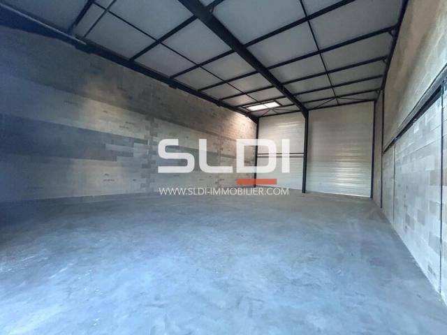 Locaux d'activités A LOUER - TREVOUX - 237 m²