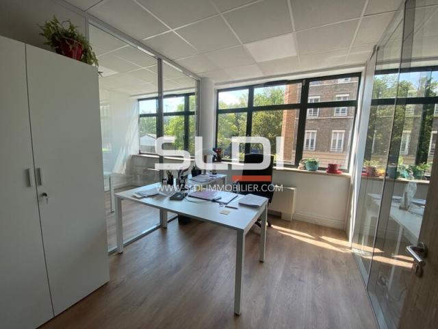 Bureaux A LOUER - LYON - 113 m²
