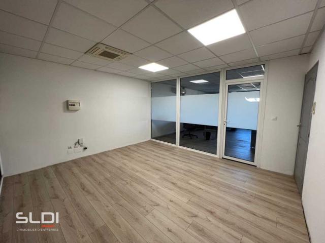 Bureaux A LOUER - MEYZIEU - 16 m²