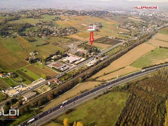 Commerces A VENDRE OU A LOUER - ANSE - 1 024 m²