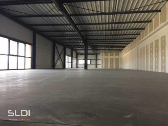 Bureaux A LOUER - ARNAS - 175 m²