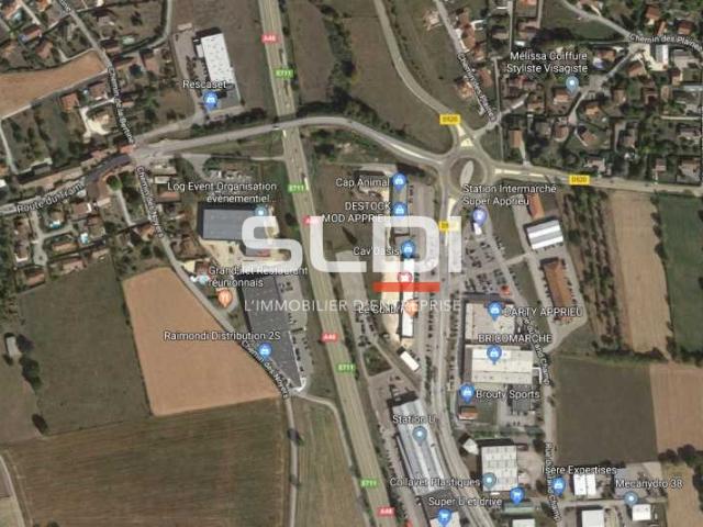 Bureaux A LOUER - COLOMBE - 122 m²