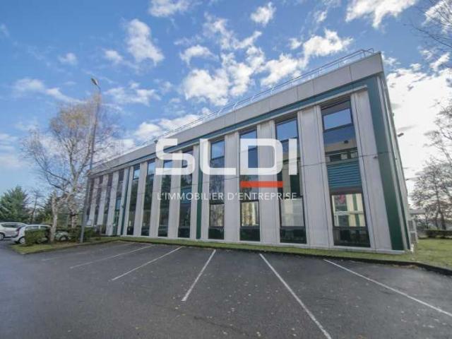 Bureaux A LOUER - LIMONEST - 2 078 m²