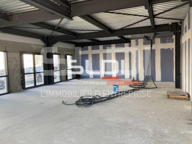 Bureaux A VENDRE OU A LOUER - LIMAS - 1 645 m²