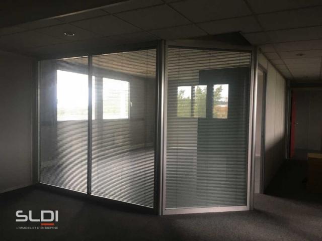 Bureaux A LOUER - SAINT QUENTIN FALLAVIER - 515 m²
