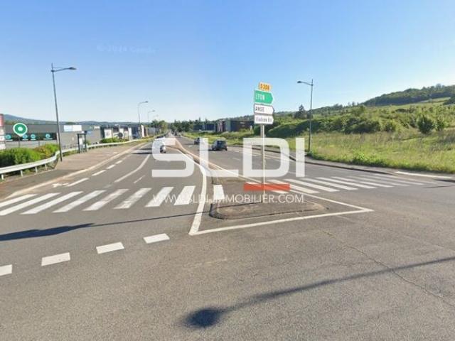 Commerces A LOUER - ANSE - 224 m²
