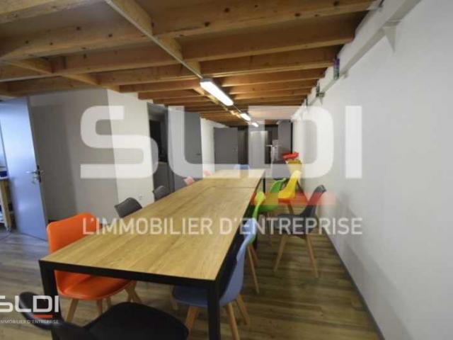 Bureaux A LOUER - LYON - 932 m²