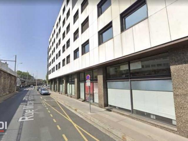 Bureaux A LOUER - LYON - 932 m²