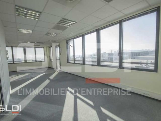 Bureaux A LOUER - VILLEFRANCHE SUR SAONE - 280 m²
