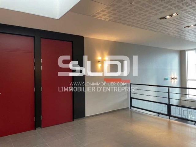 Bureaux A VENDRE OU A LOUER - LYON - 6 545 m²