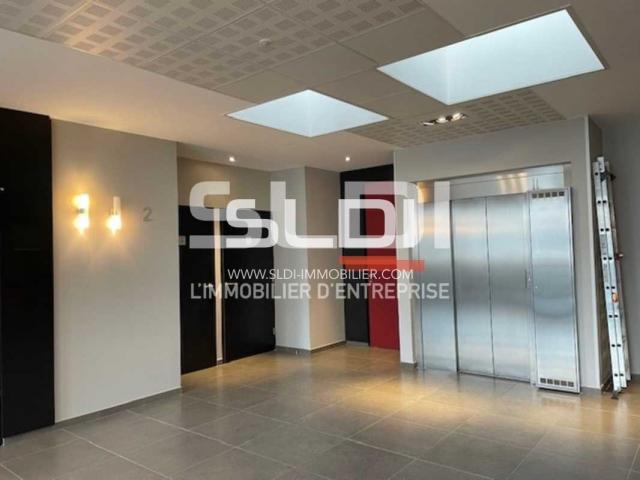 Bureaux A VENDRE OU A LOUER - LYON - 6 545 m²