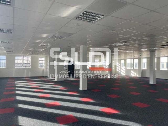 Bureaux A VENDRE OU A LOUER - LYON - 6 545 m²