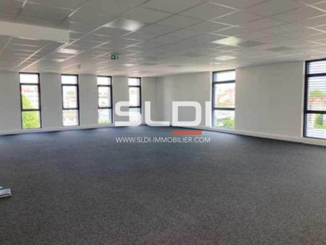 Bureaux A LOUER - LYON - 338 m²