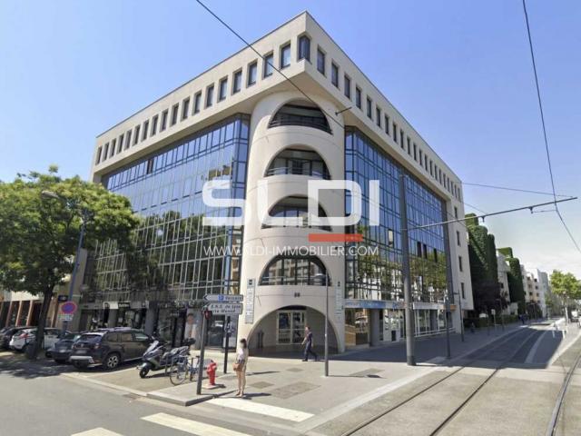 Bureaux A LOUER - LYON - 2 373 m²