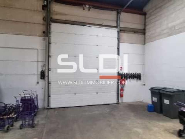 Locaux d'activités A LOUER - SAINT ETIENNE - 633 m²