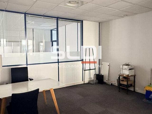Bureaux A LOUER - LYON - 134 m²