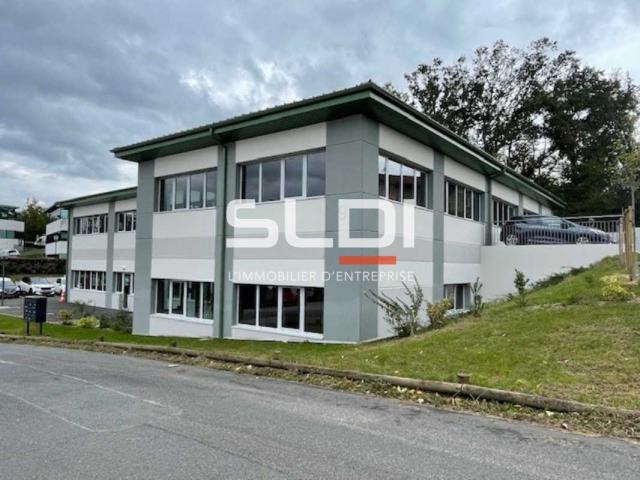 Bureaux A VENDRE - LISSIEU - 246 m²