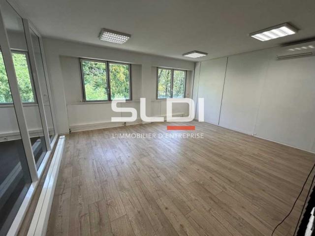 Bureaux A LOUER - ECULLY - 267 m²