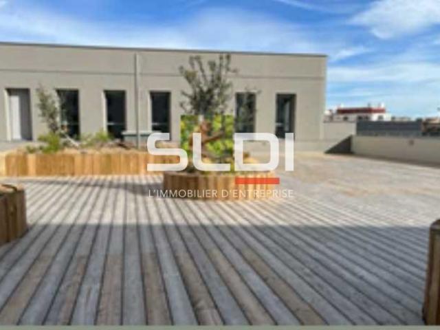 Bureaux A VENDRE OU A LOUER - VILLEURBANNE - 7 156 m²