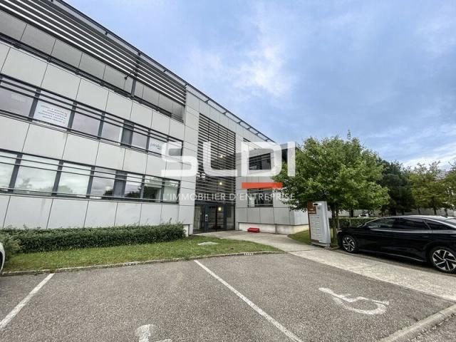 Bureaux A LOUER - SAINT PRIEST - 173 m²